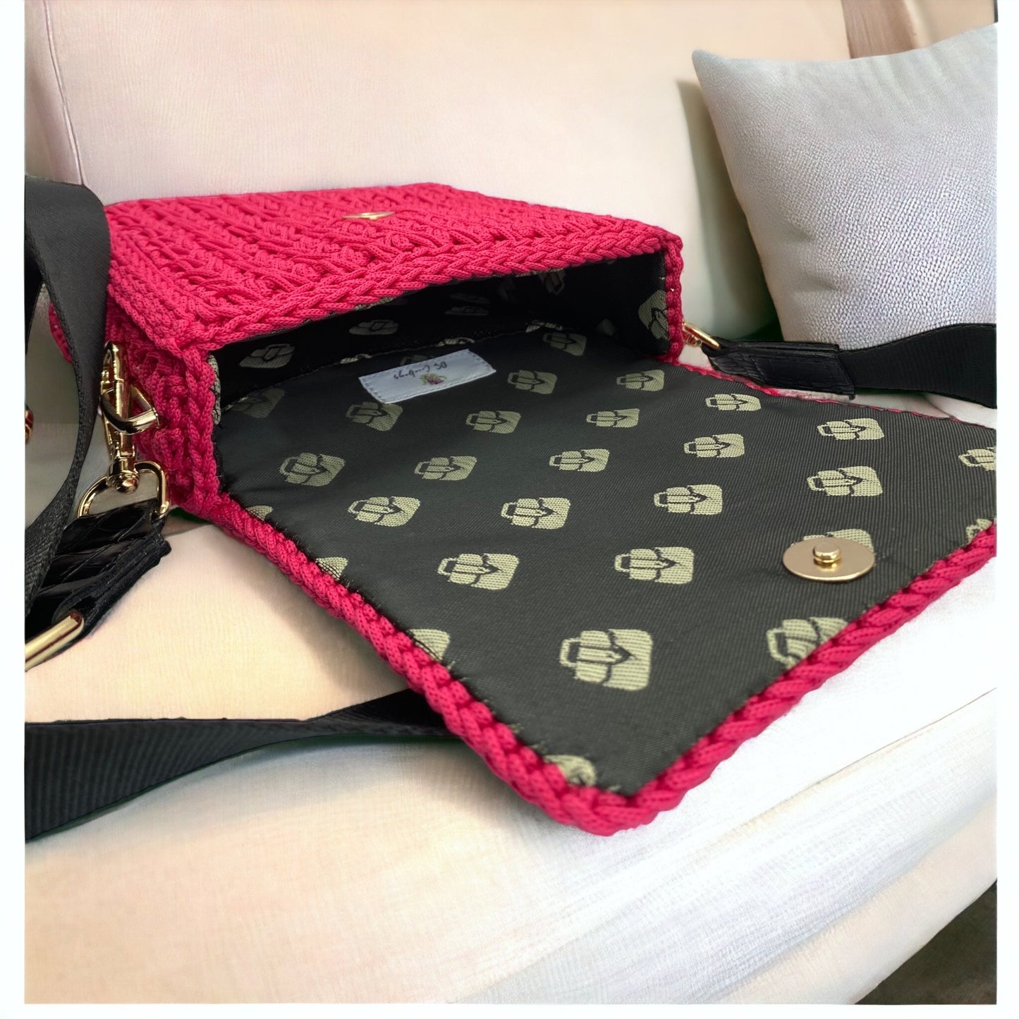 DAFNY small crossbody in gorgeous Magenta