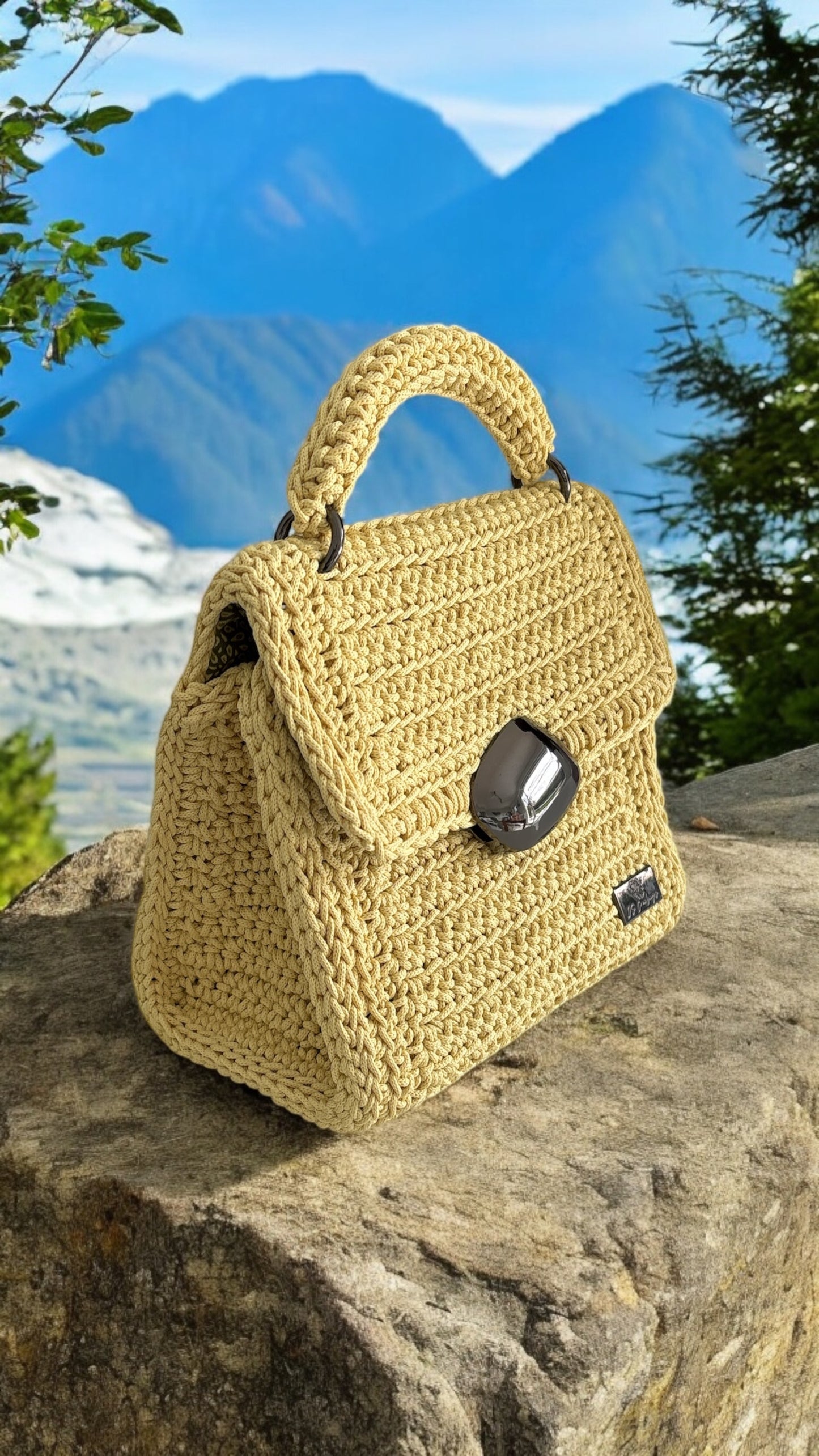 ASTERI handbag in light yellow