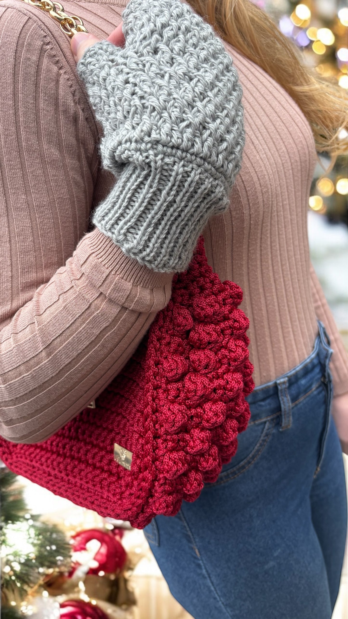 Baguette in Burgundy red with Golden double chain