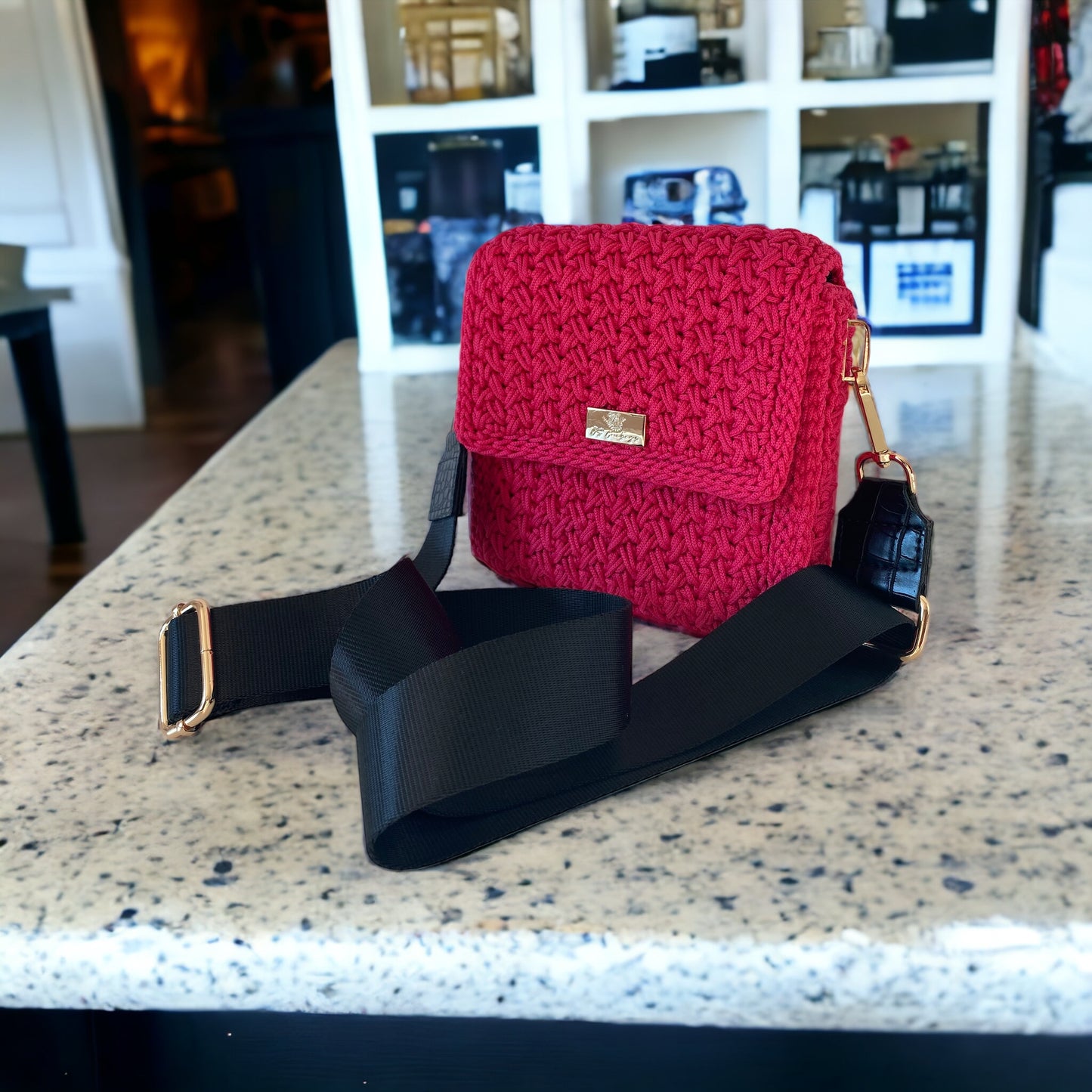 DAFNY small crossbody in gorgeous Magenta
