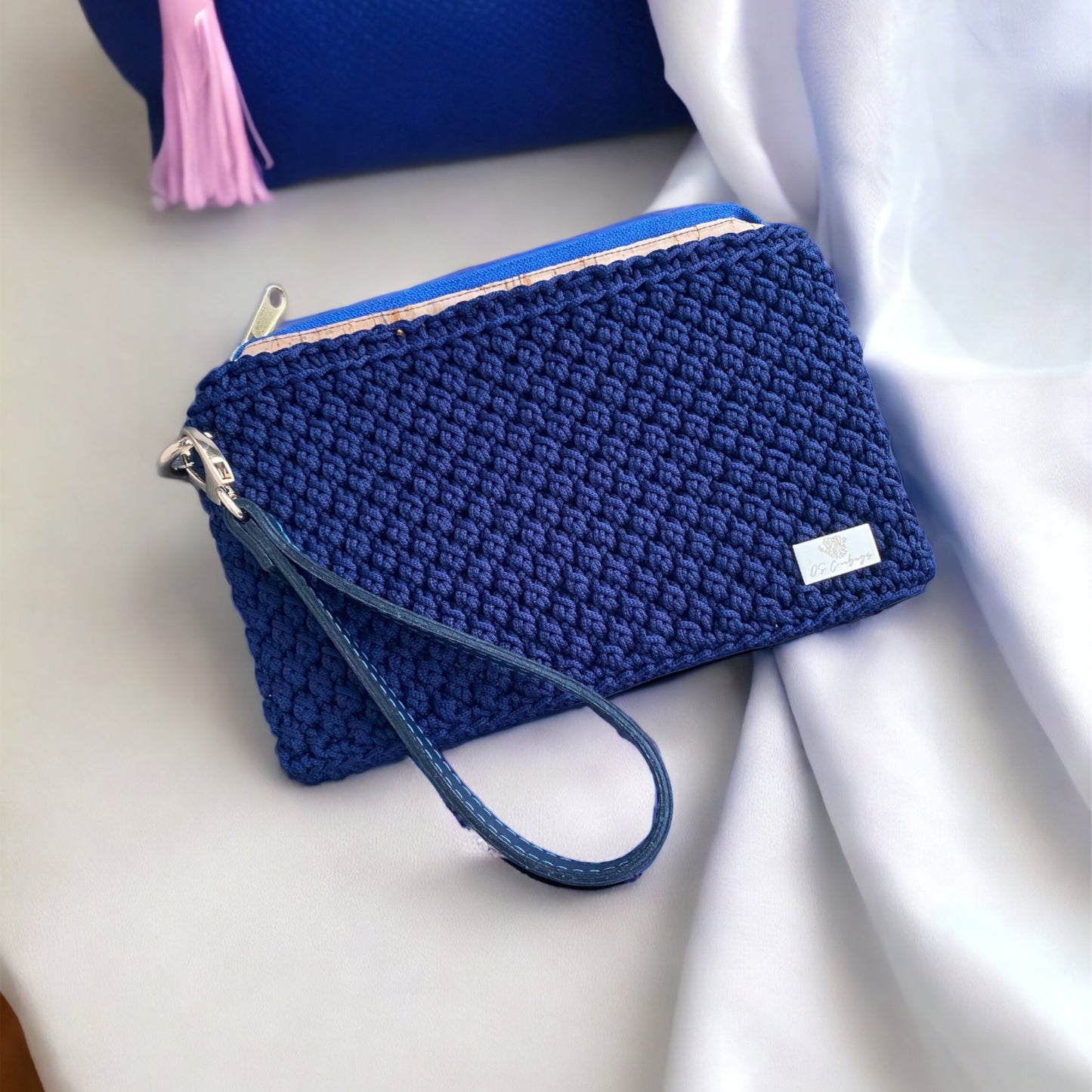 Chic clutch for any occasion