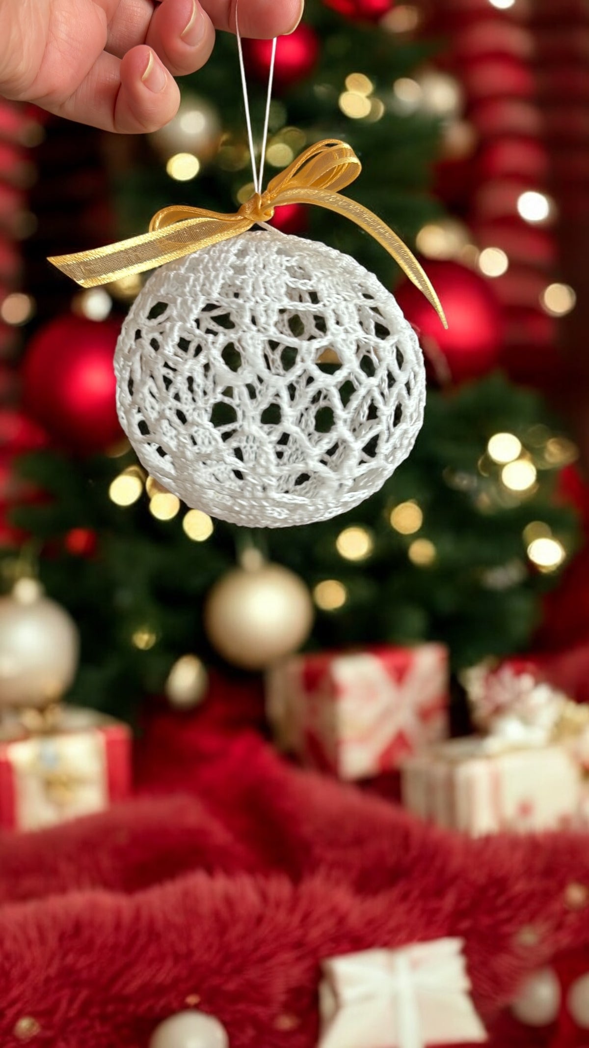 Handmade 3D Crochet Christmas Bauble – White | 11 cm