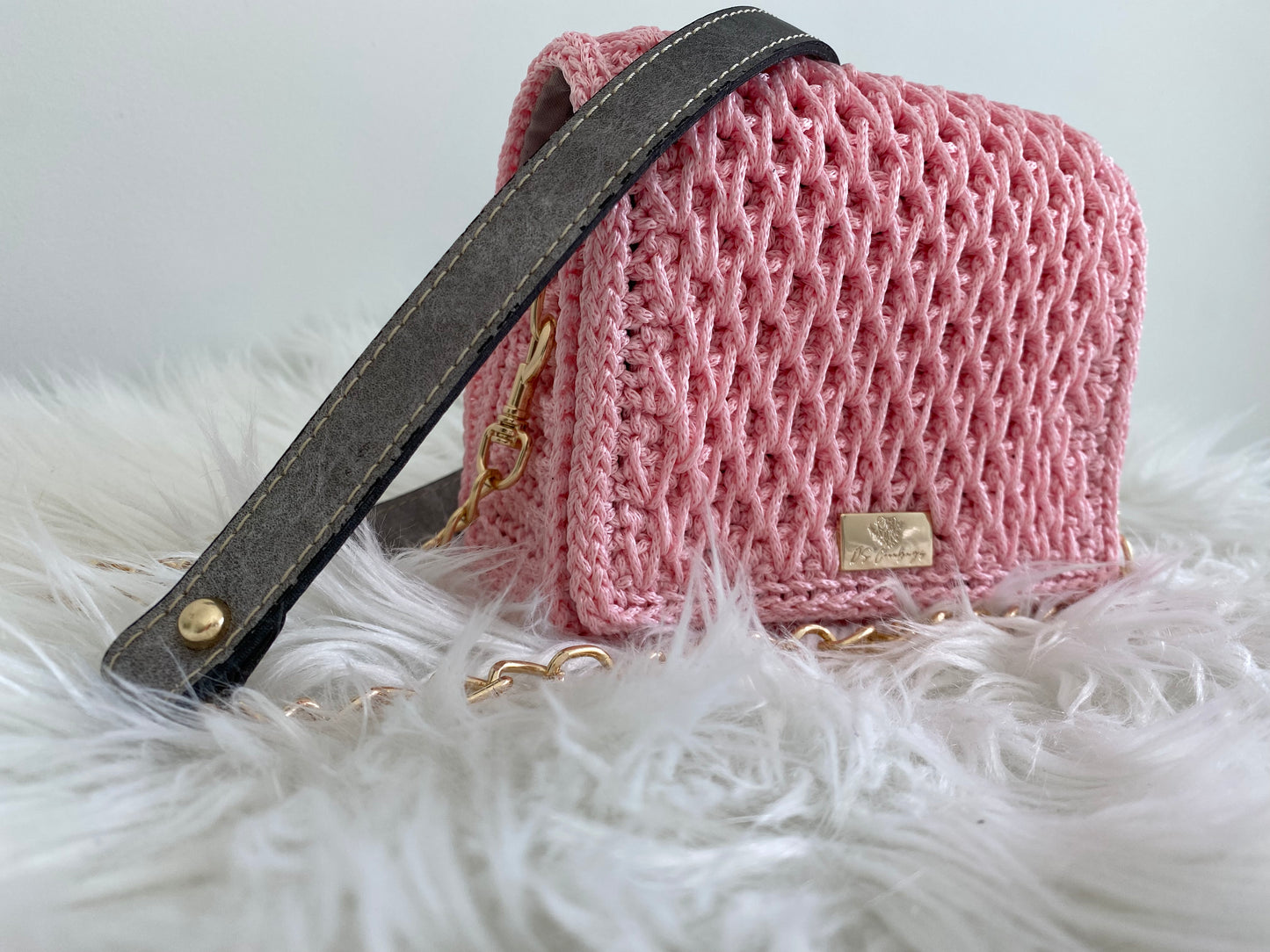 Charming pink colour mini handbag with long gold metal / ECO leather combination chain