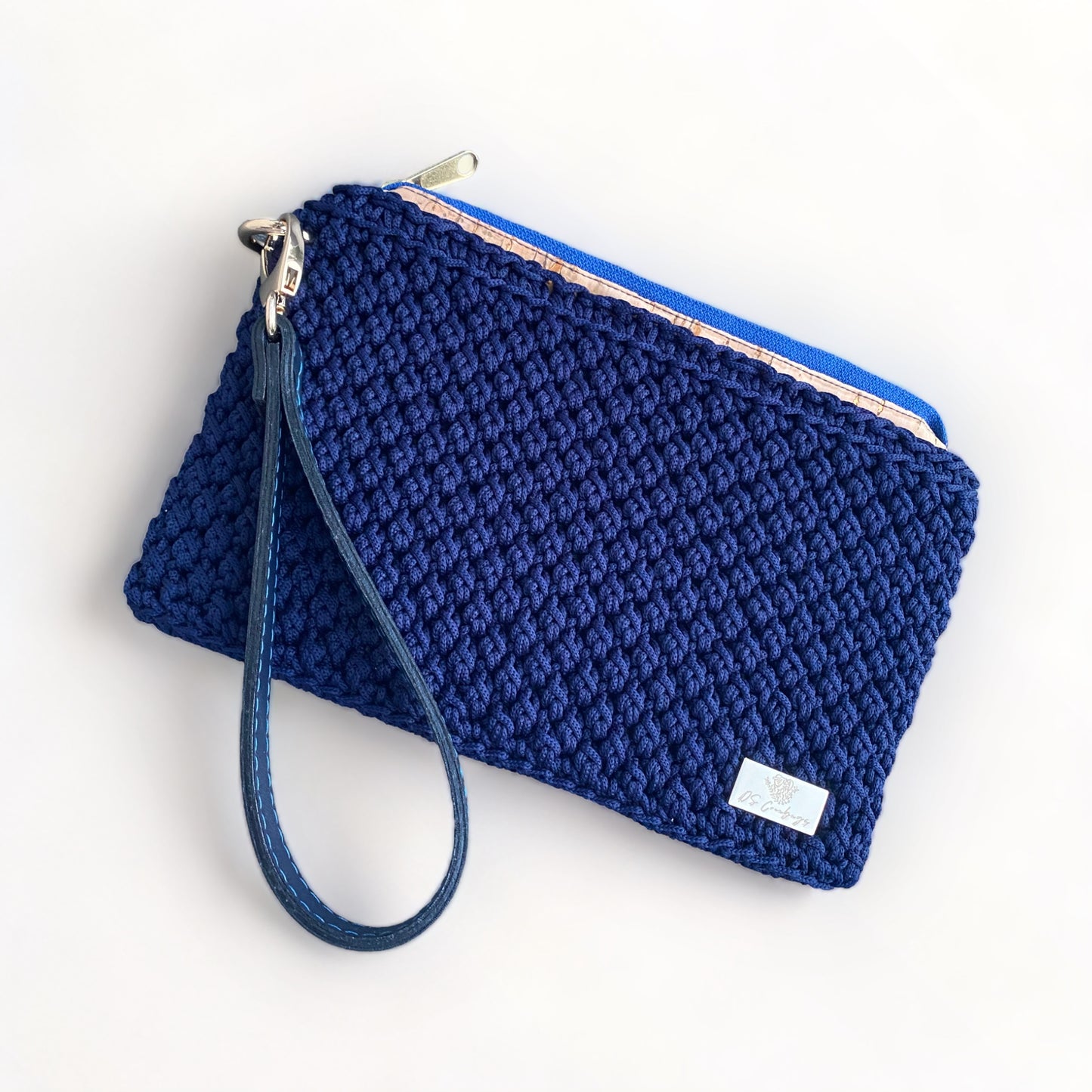 Chic clutch for any occasion