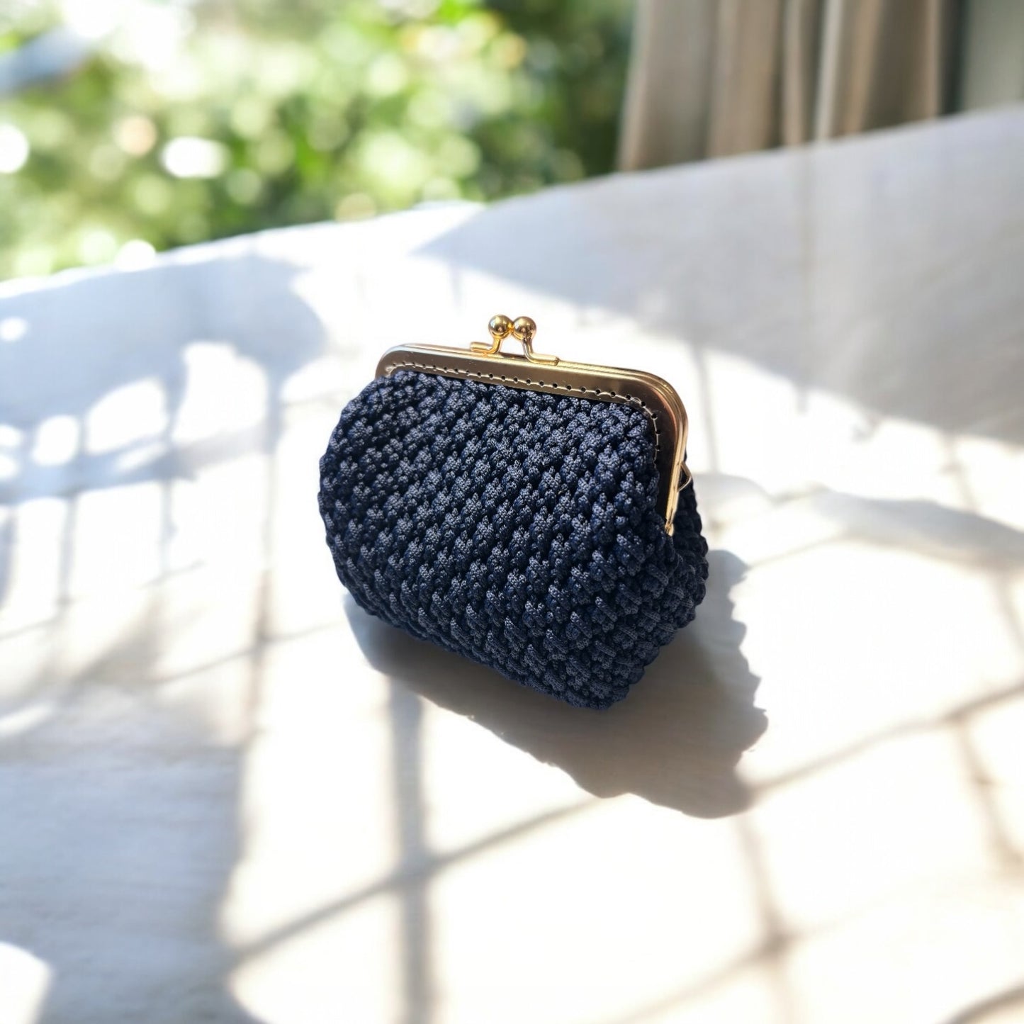 Charming pouch in navy blue